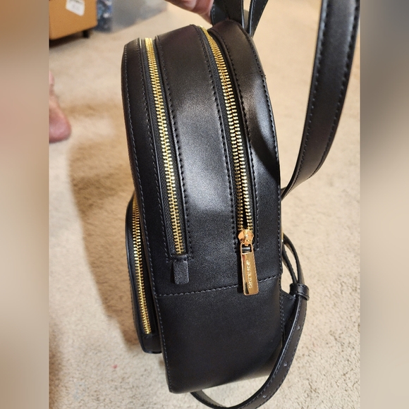 Michael Kors Black Pebbled Leather Backpack Gold Hardware NWT $498 - Picture 9 of 10
